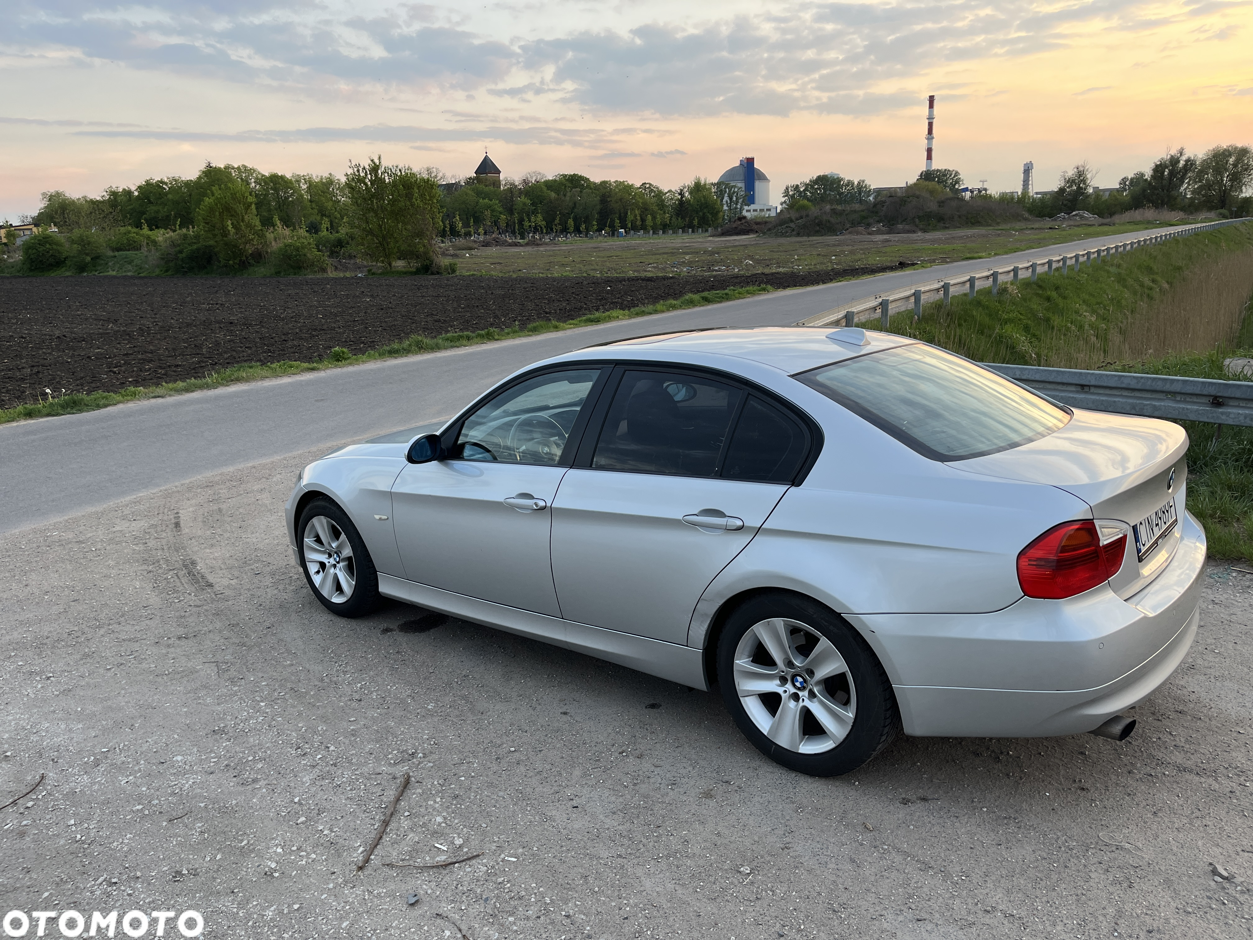 BMW Seria 3 318i - 17
