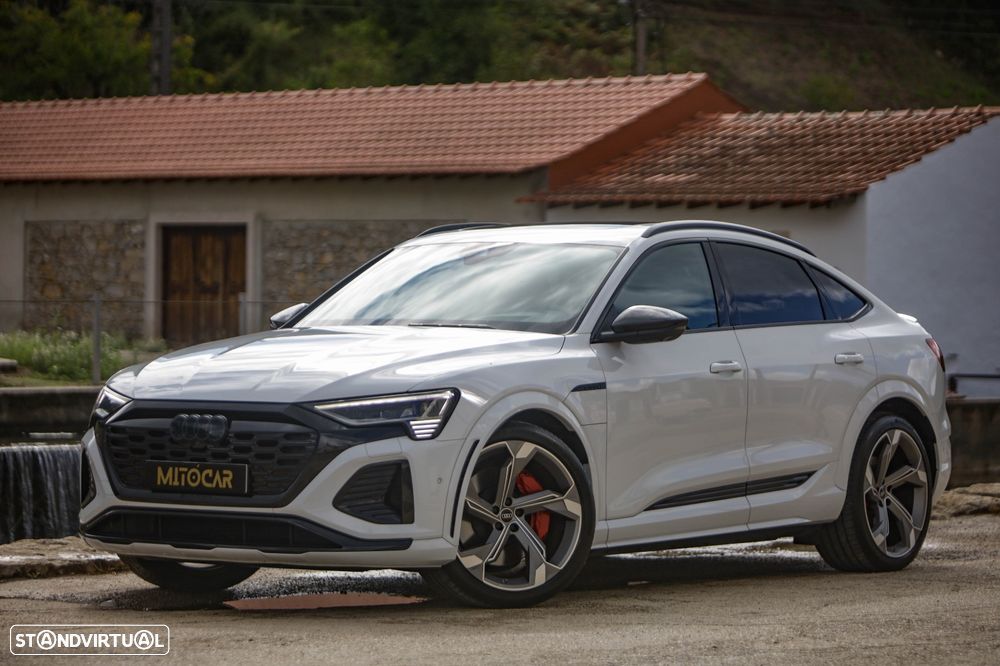 Audi SQ8 Sportback e-tron quattro
