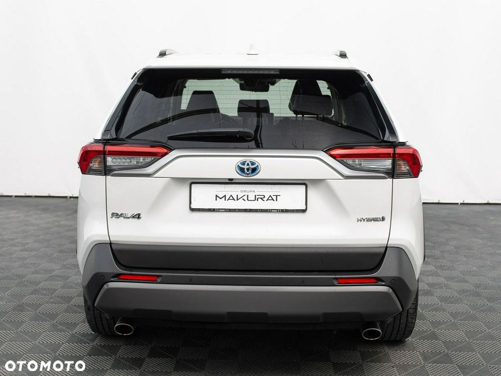 Toyota RAV4 - 8