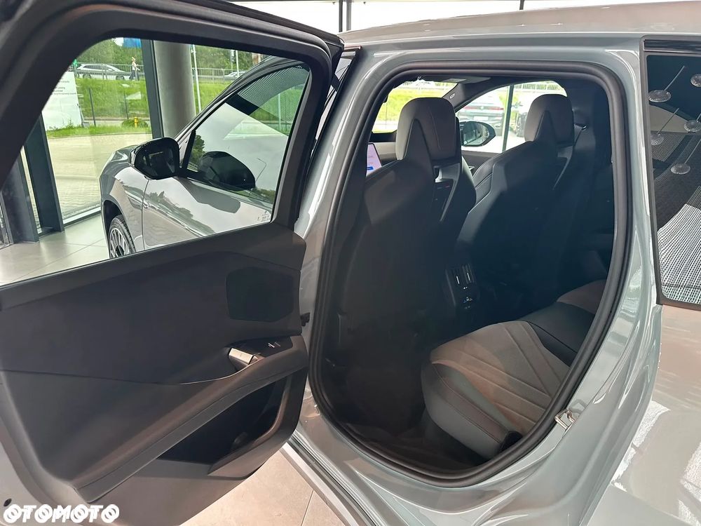 BMW iX3 50 xDrive 113.4kWh - 26