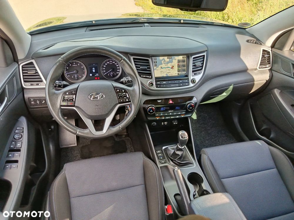 Hyundai Tucson 1.6 GDi 2WD Pure - 6