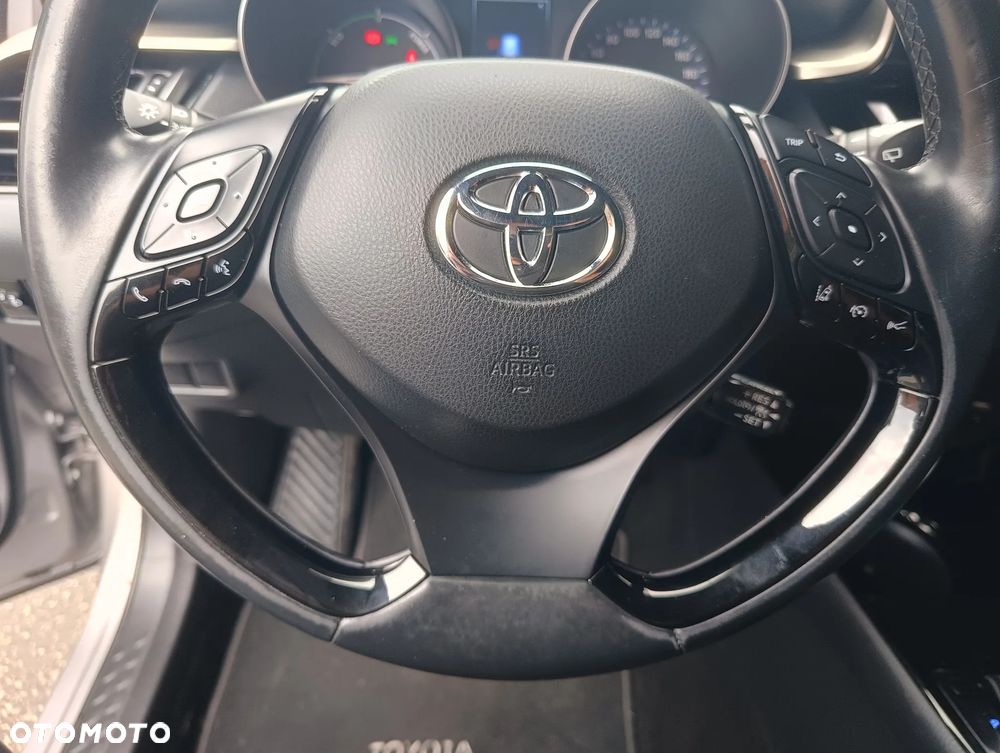 Toyota C-HR Business-Edition - 7