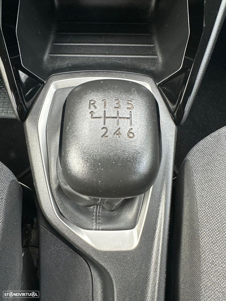 Peugeot 2008 1.5 BlueHDi Active Pack - 19