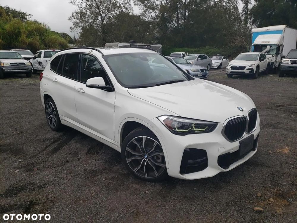 BMW X1 - 4