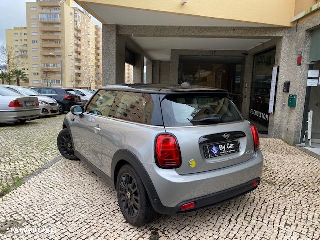 MINI 3 Portas Cooper SE - 33