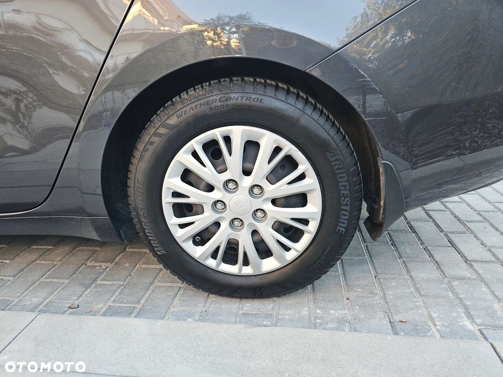 Kia Ceed Cee'd 1.6 GDI Business Line - 17