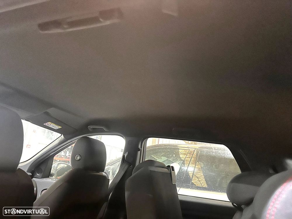 LandRover Discovery l550 Sport 2.0D 150Cv de 2020 para peças - 25