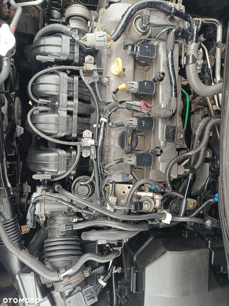Mazda 5 2.0 MZR-DISI i-stop Sports-Line - 20
