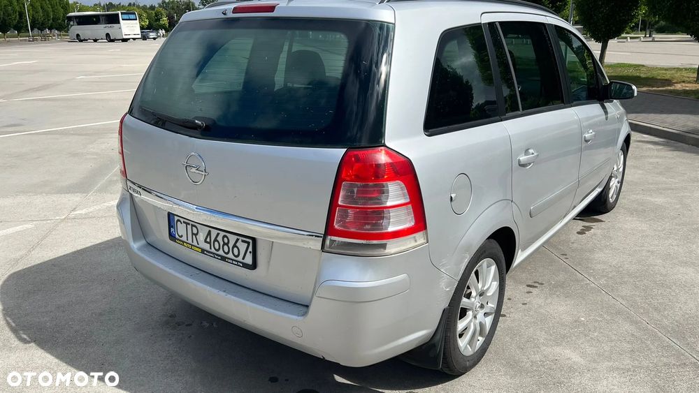 Opel Zafira 1.8 Cosmo - 5