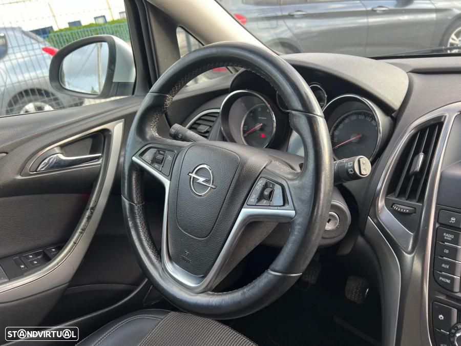 Opel Astra 1.7 CDTi Cosmo Start/Stop - 6