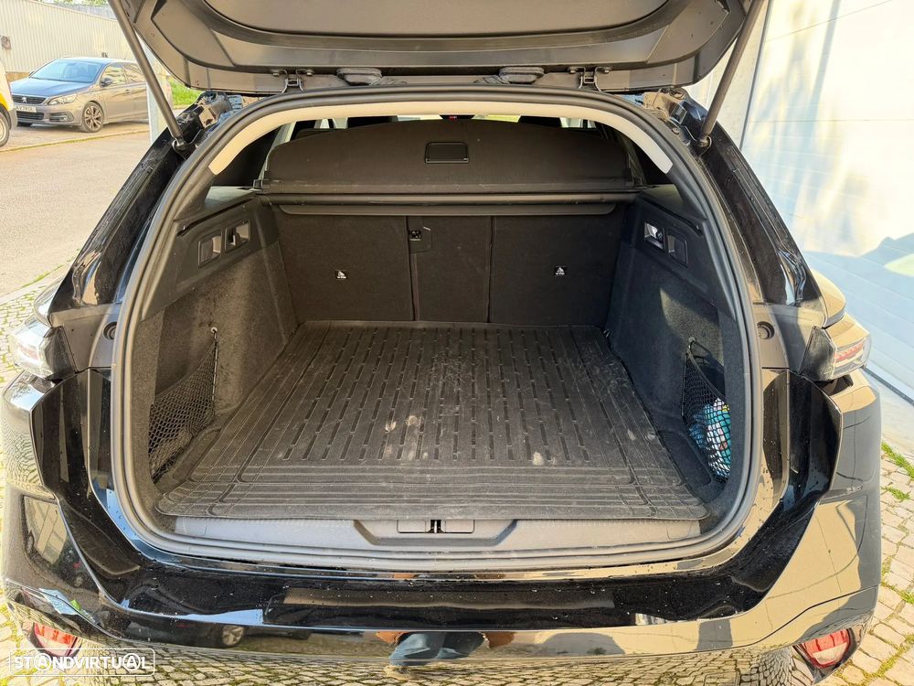 Peugeot 308 SW - 11