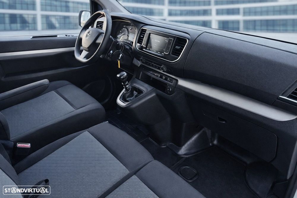 Opel Vivaro - 15
