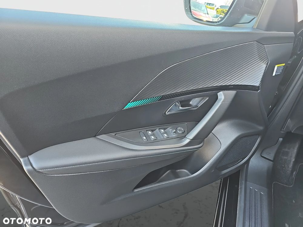 Peugeot 2008 1.2 PureTech Allure Pack S&S EAT8 - 16
