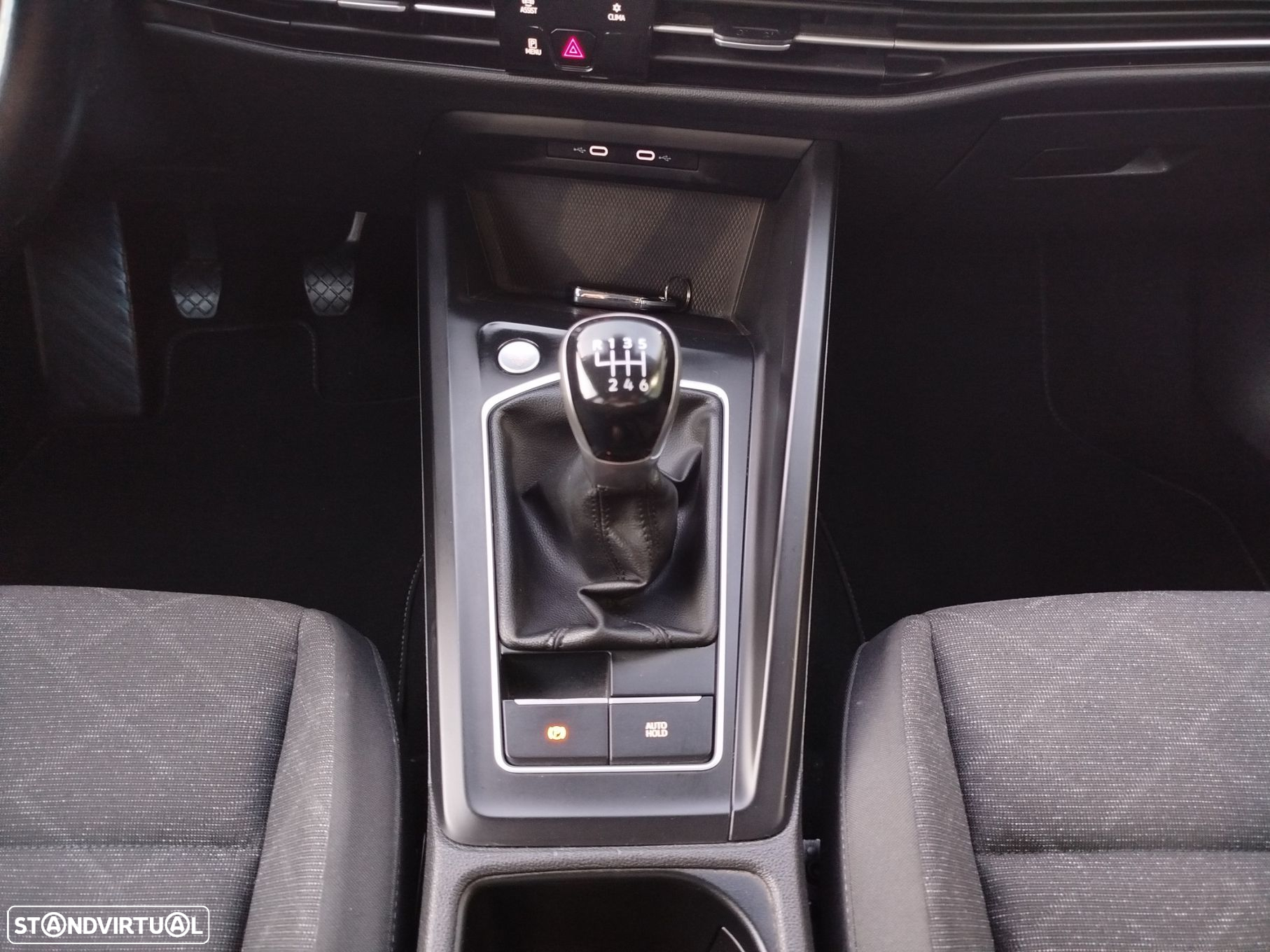 VW Golf Variant 2.0 TDi Life - 35