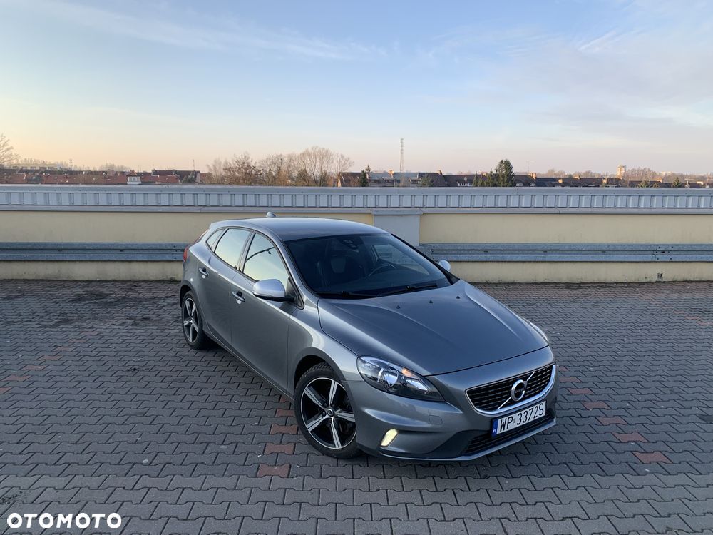 Volvo V40 - 1