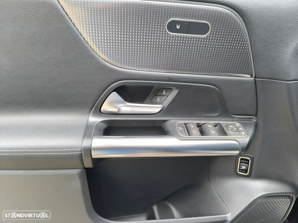 Mercedes-Benz EQA 250 - 16