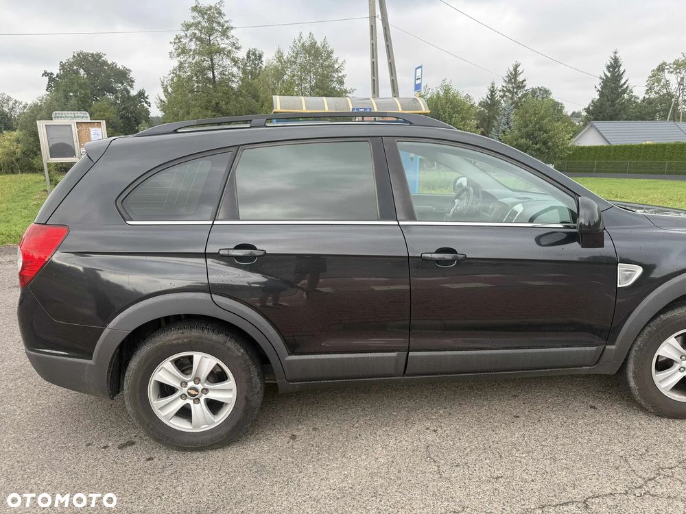 Chevrolet Captiva 2.4 LS - 6