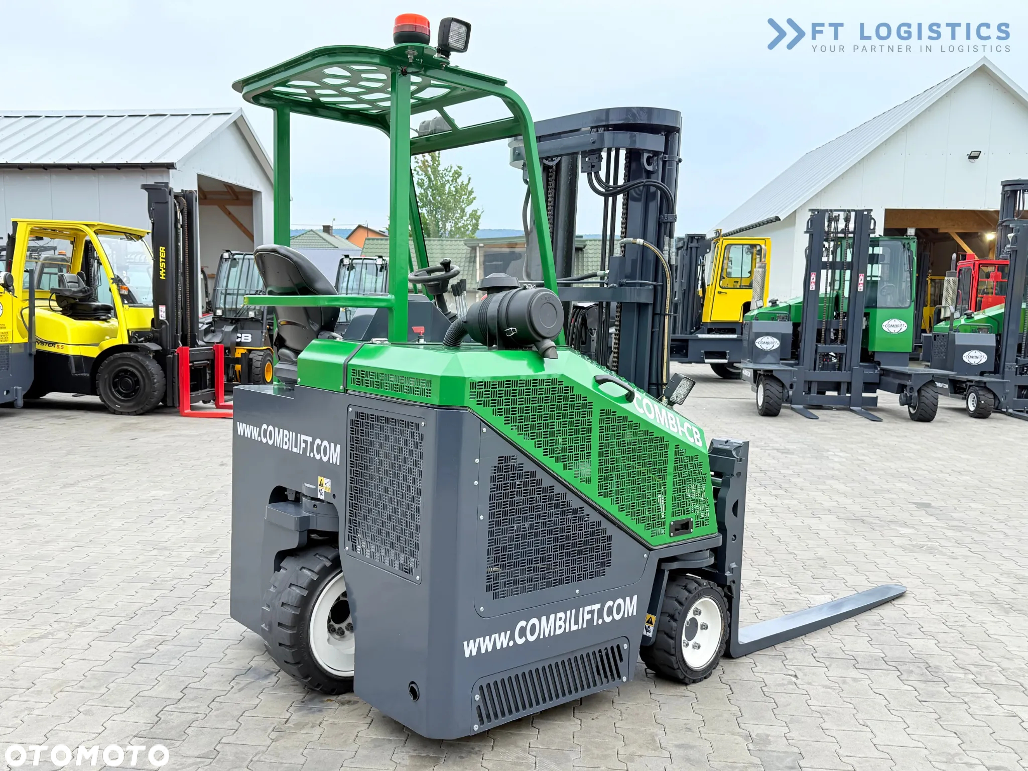 Combilift CB3000 / DIESEL / TRIPLEX 4900MM / WOLNY SKOK / PRZESUW WIDEŁ / POZYCJONER / WIDŁY 1500MM / JAK NOWY - 8