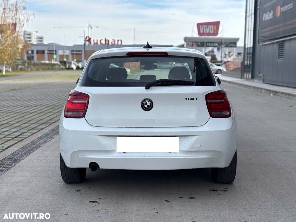 BMW Seria 1 114i Sport Line - 5