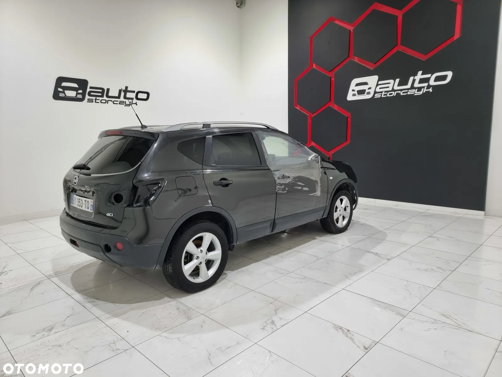 Nissan Qashqai - 2