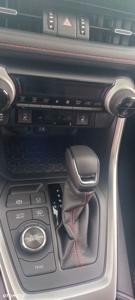 Suzuki Across ver-2-5-plug--in-hybrid-elegance-4wd-cvt - 11