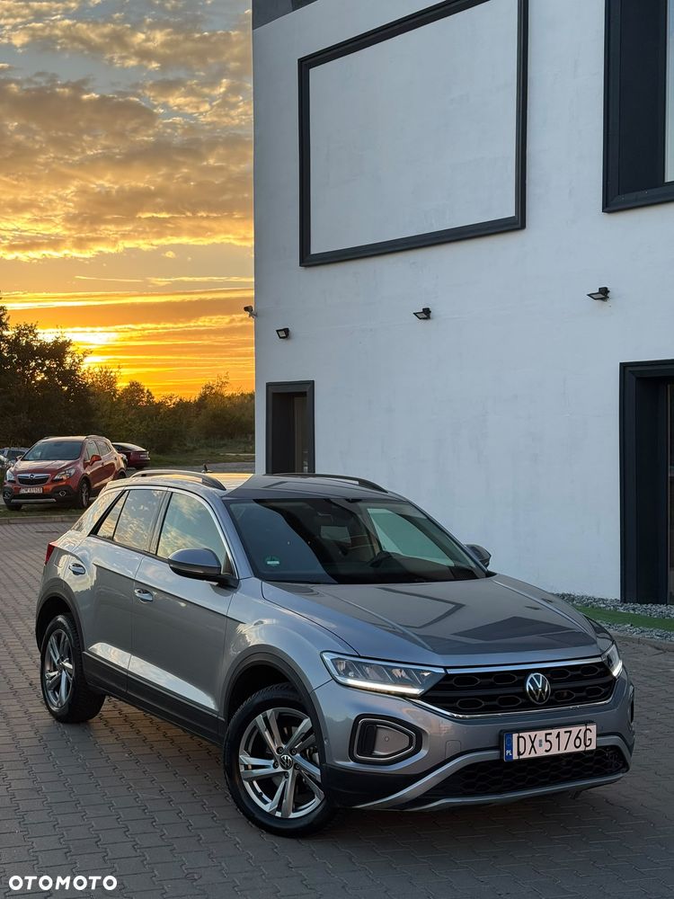 Volkswagen T-Roc - 18