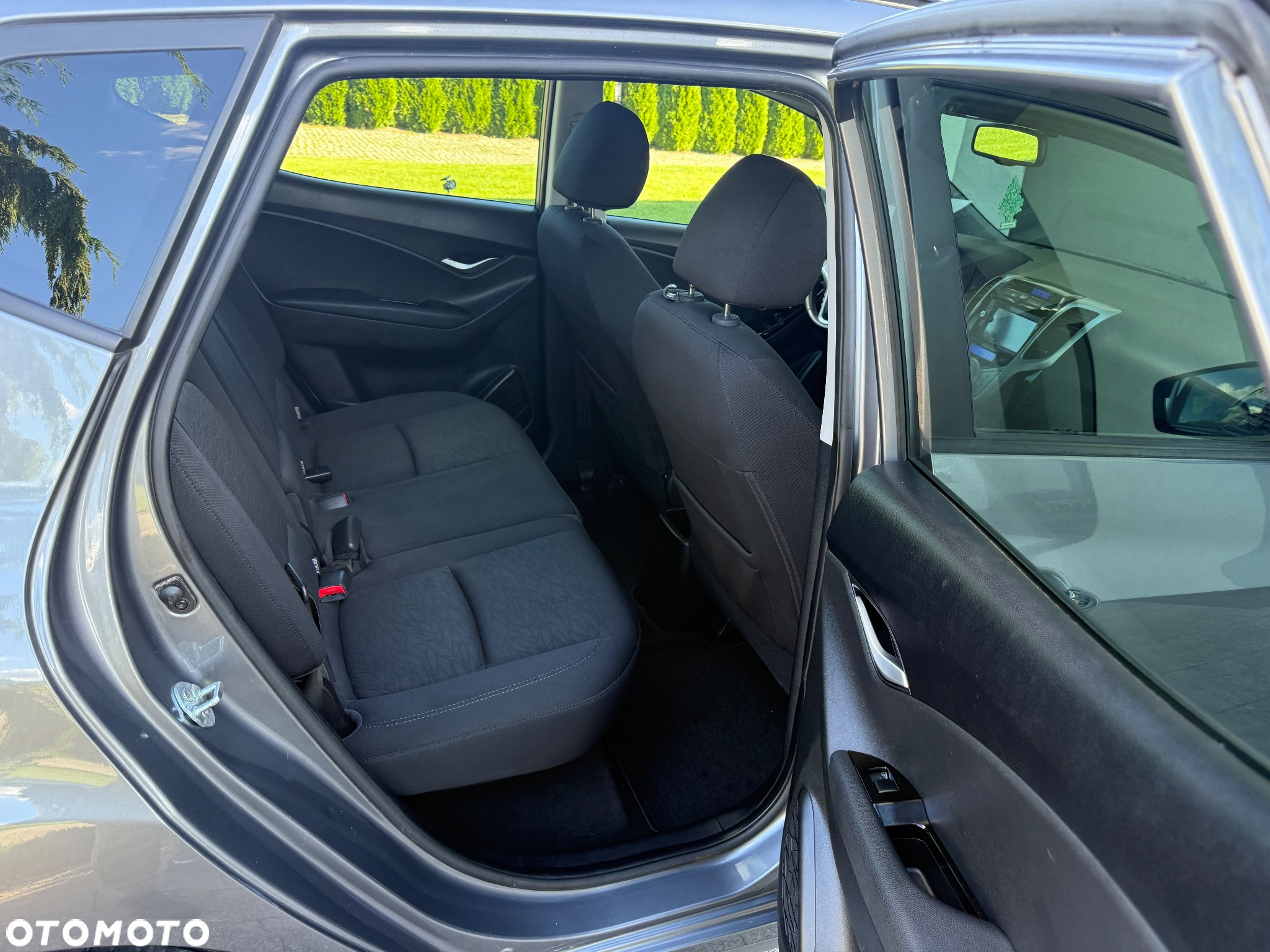 Hyundai ix20 1.6 CRDi blue YES Plus - 13