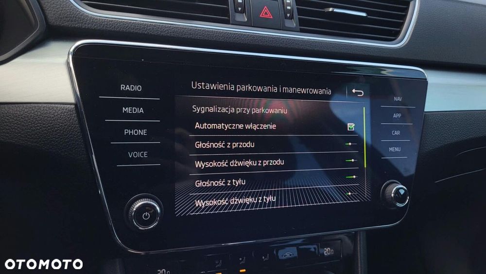 Skoda Superb 2.0 TDI SCR 4x4 Ambition DSG - 27