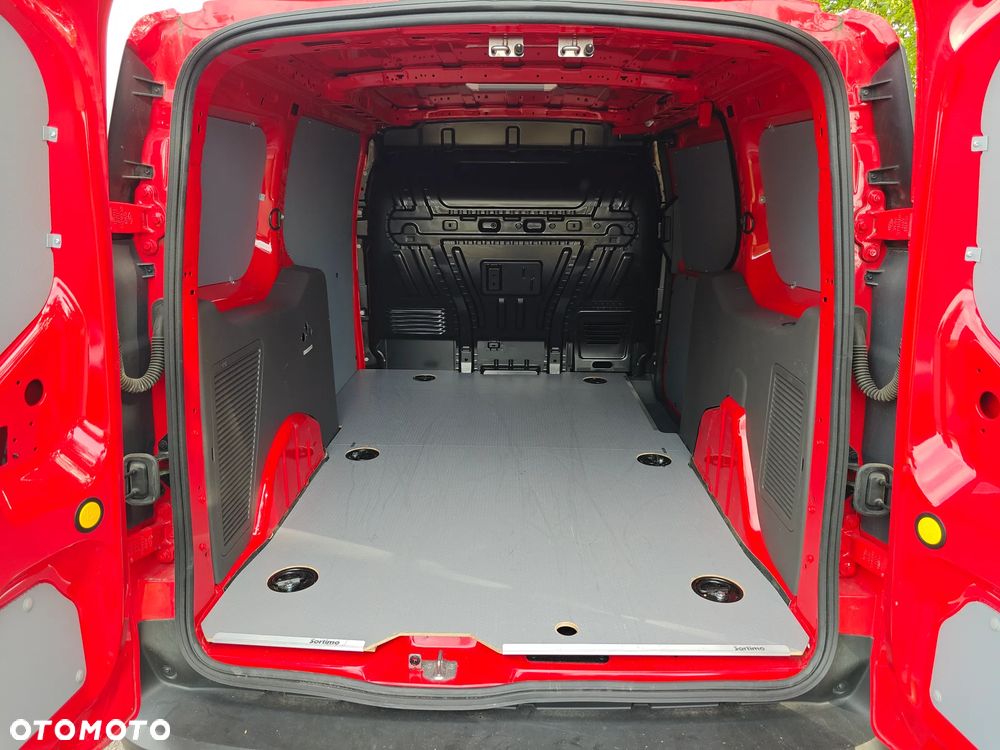 Ford Transit Connect - 8