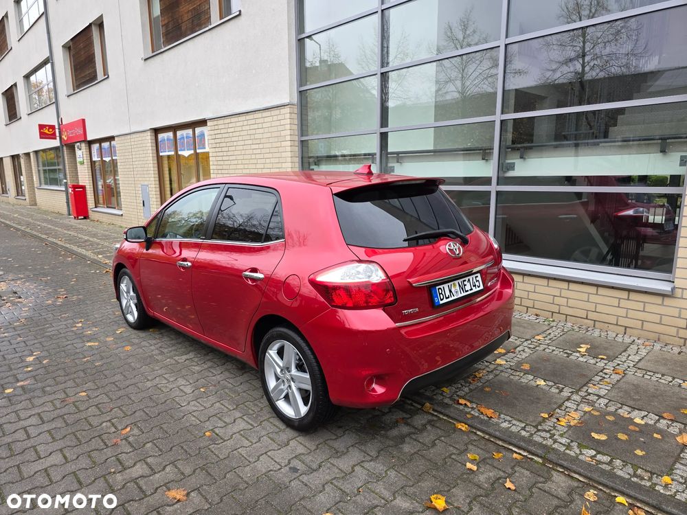 Toyota Auris - 5