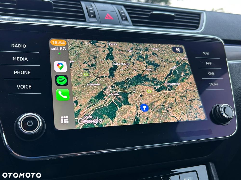 Skoda Superb 2.0 TDI SCR 4x4 Scout DSG - 26