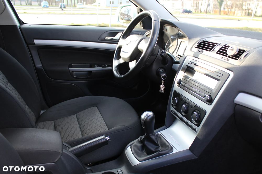 Skoda Octavia 1.6 TDI Classic - 6