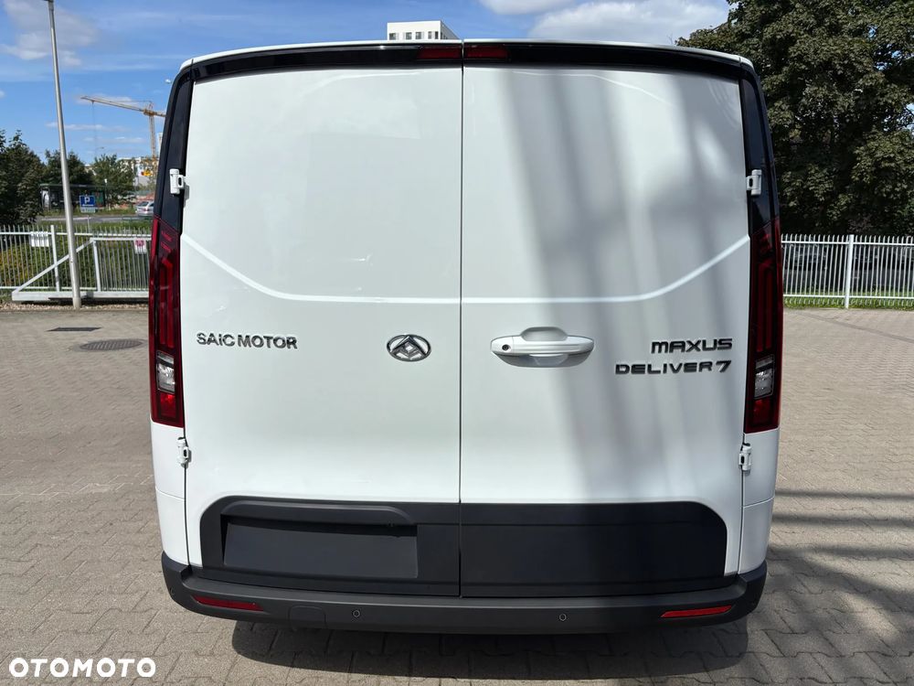 Maxus Deliver 7 - 8
