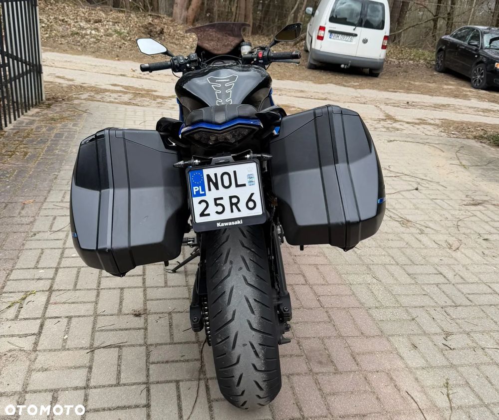 Kawasaki Ninja 1000 SX - 11