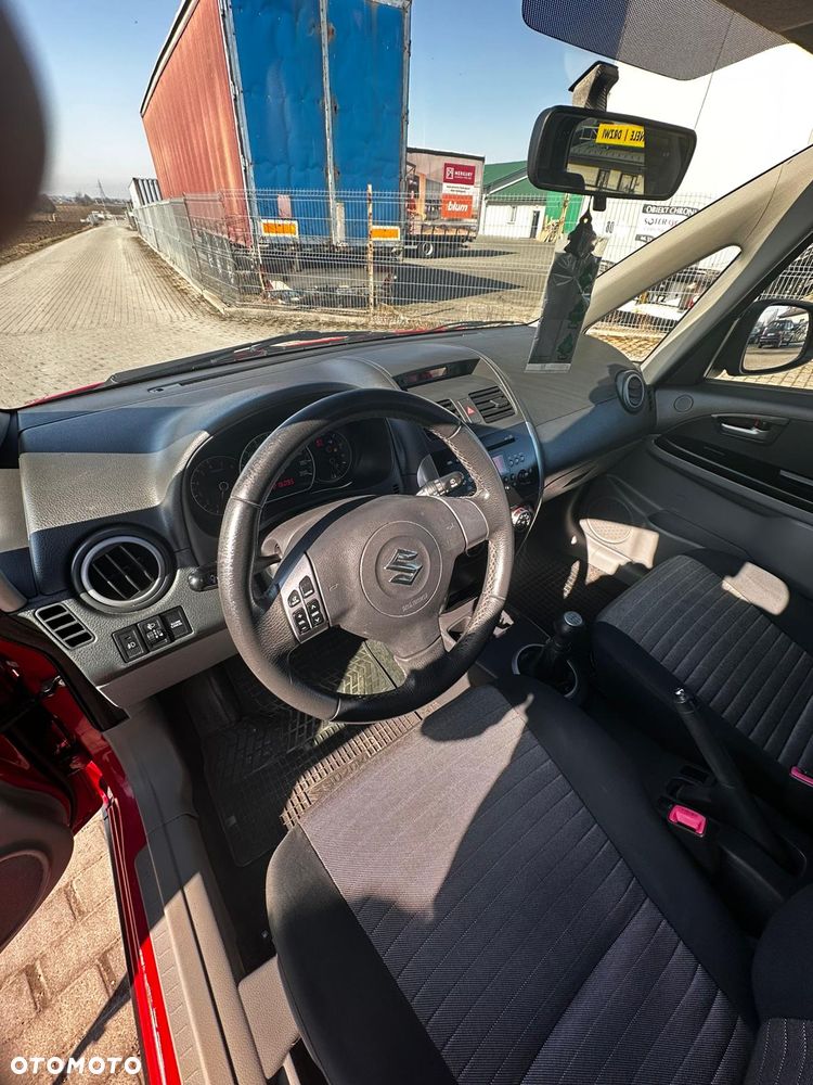 Suzuki SX4 1.6 GLX / Comfort - 12