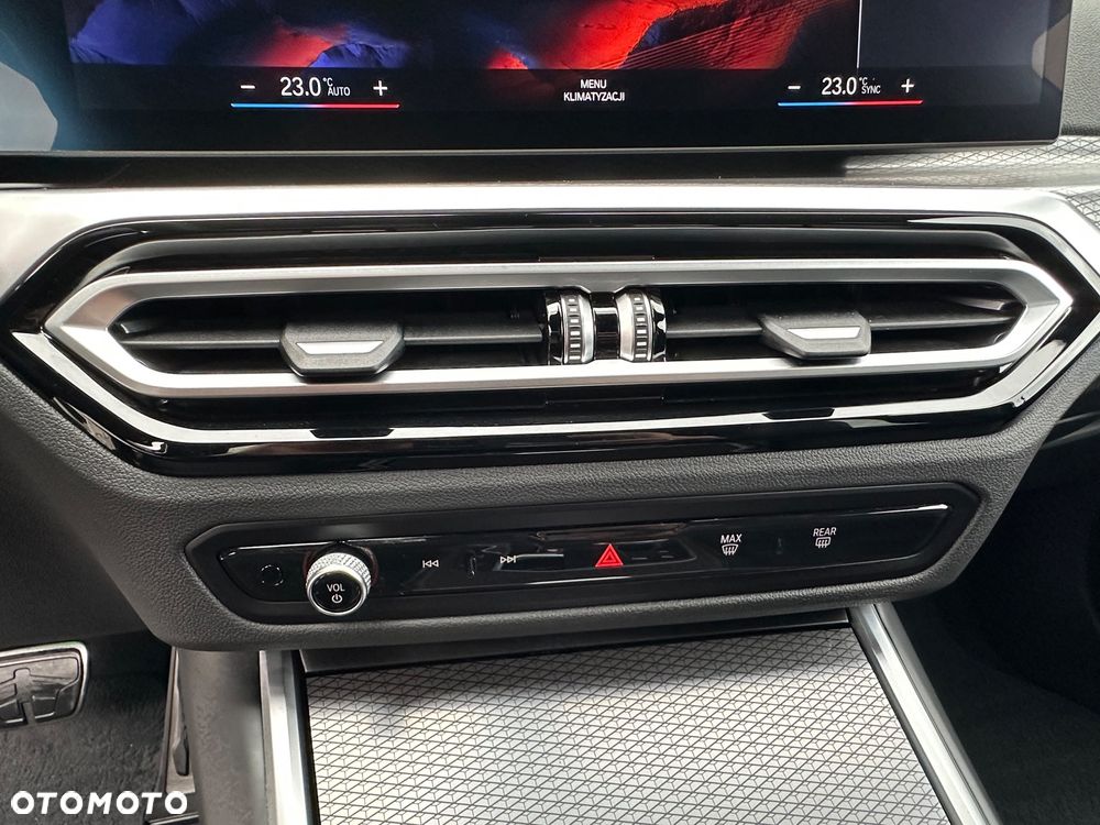 BMW Seria 3 320d xDrive M Sport - 27