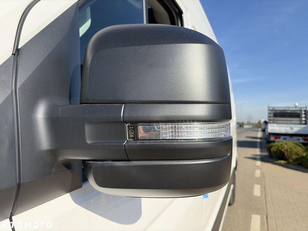 Volkswagen Crafter - 30
