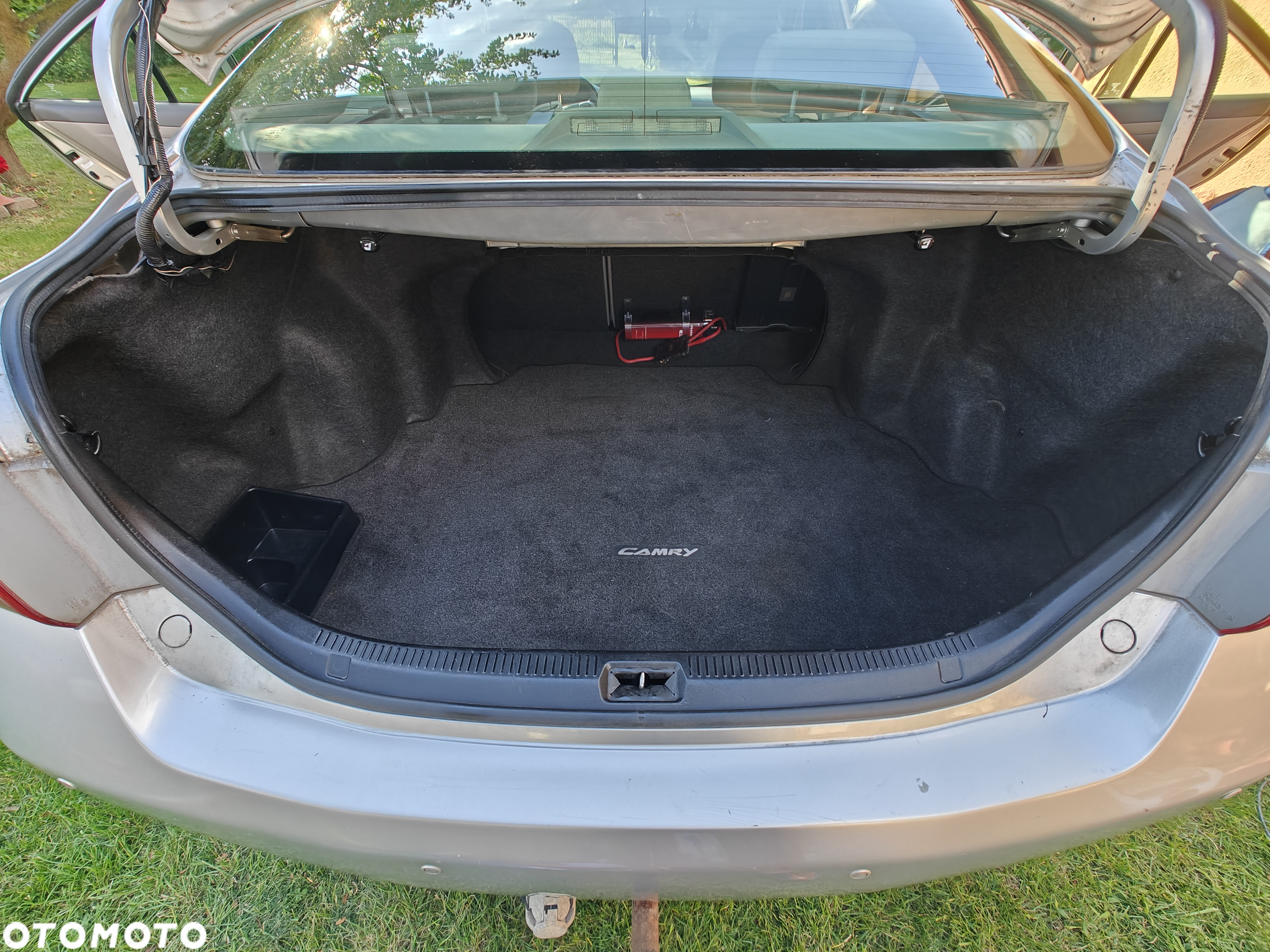 Toyota Camry 2.4 SE - 8