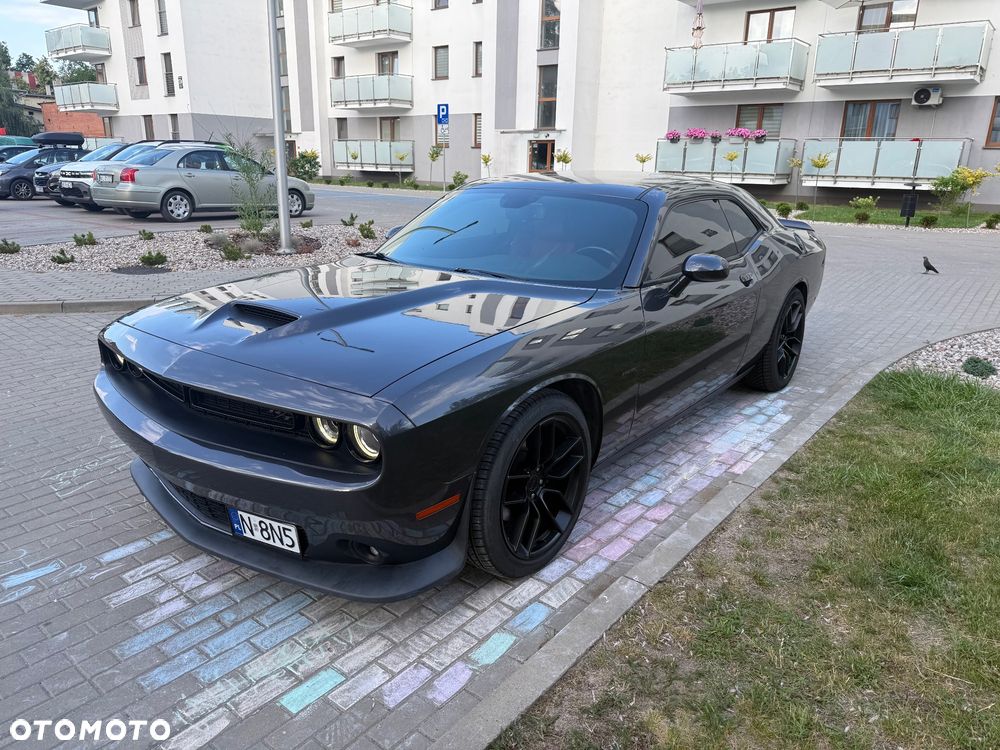 Dodge Challenger 5.7 R/T - 4