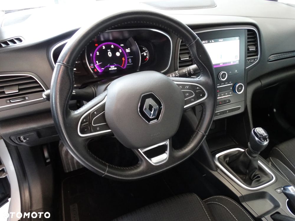 Renault Megane ENERGY TCe 100 INTENS - 27