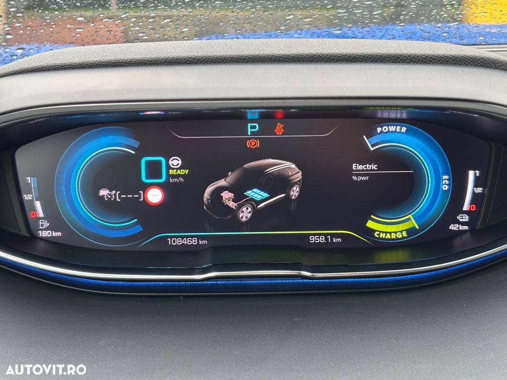 Peugeot 3008 225 e-EAT8 Allure Pack - 34