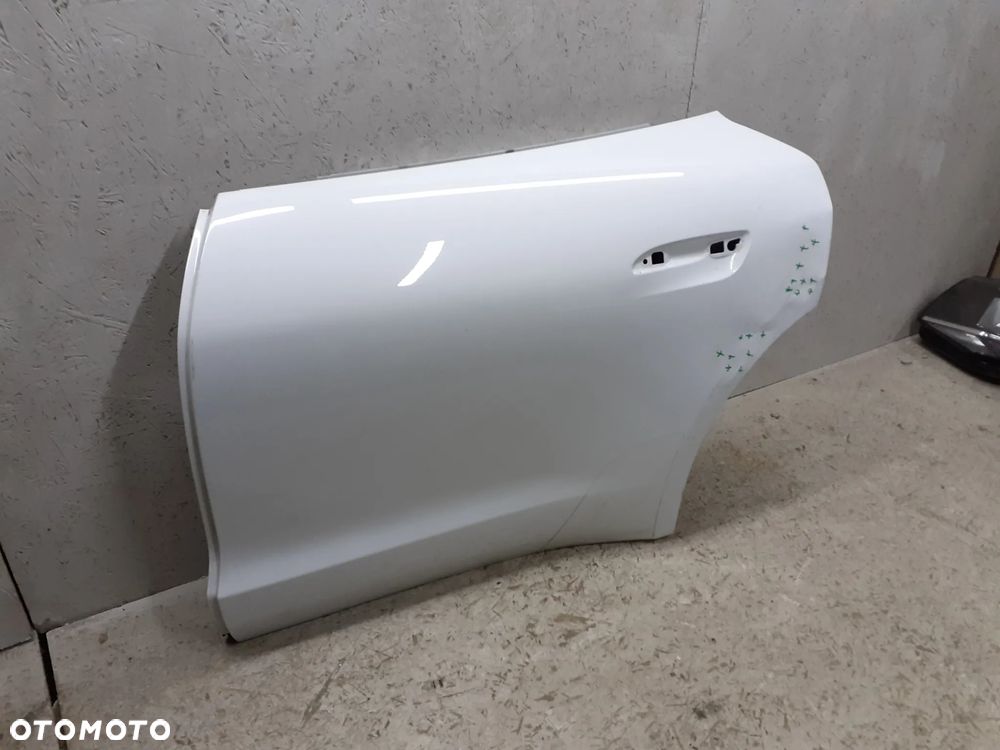 DRZWI TYŁ TYLNE LEWE PORSCHE TAYCAN 9J1 - 2