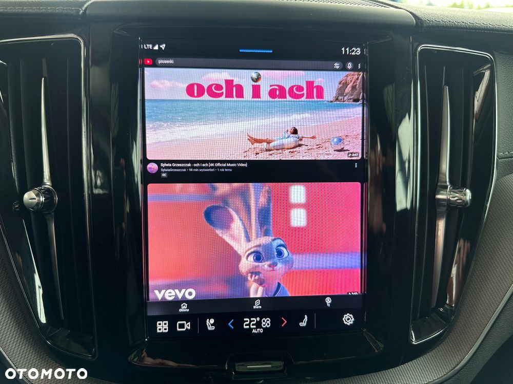 Volvo XC 60 - 23