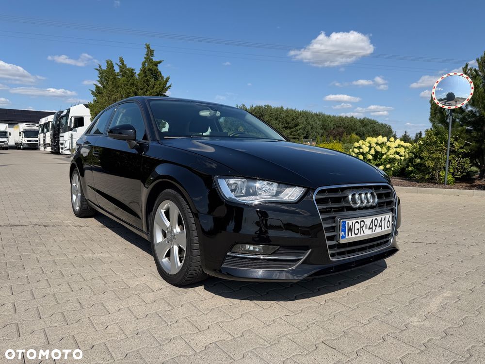 Audi A3 2013 photo 2