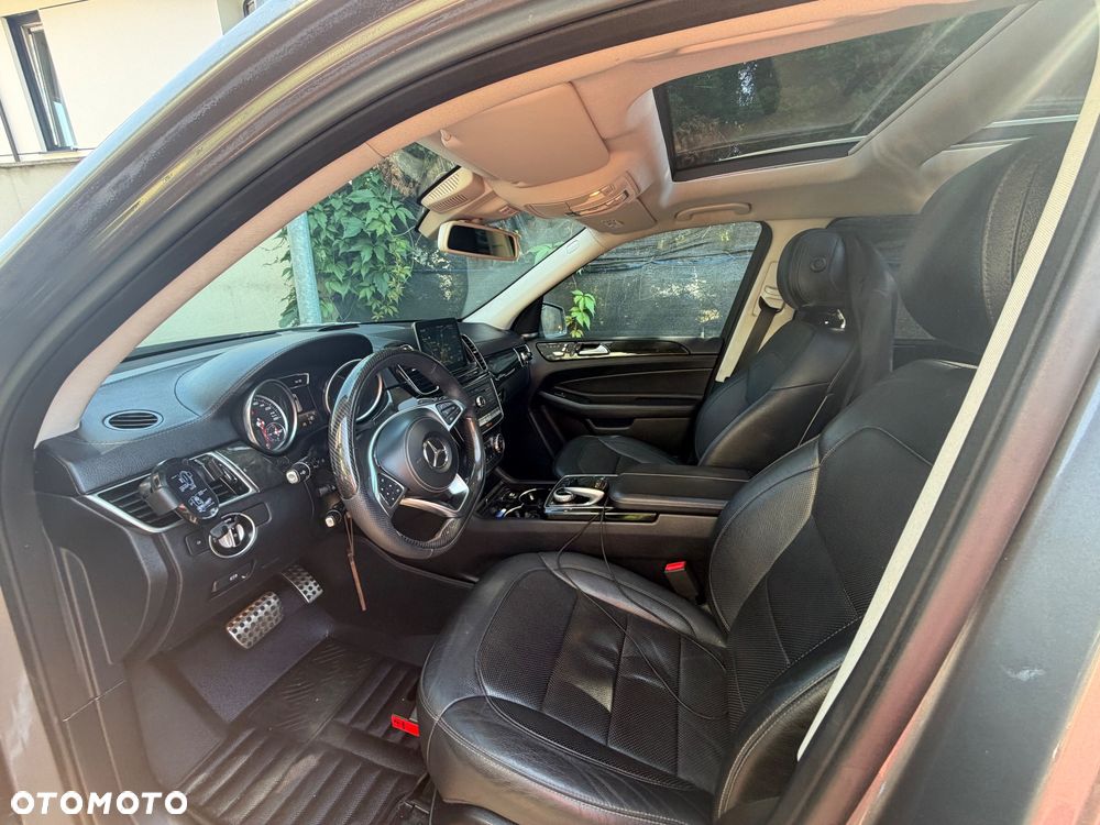 Mercedes-Benz GLS 350 d 4-Matic - 10