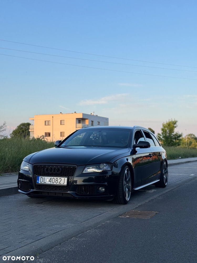 Audi A4 Avant - 26