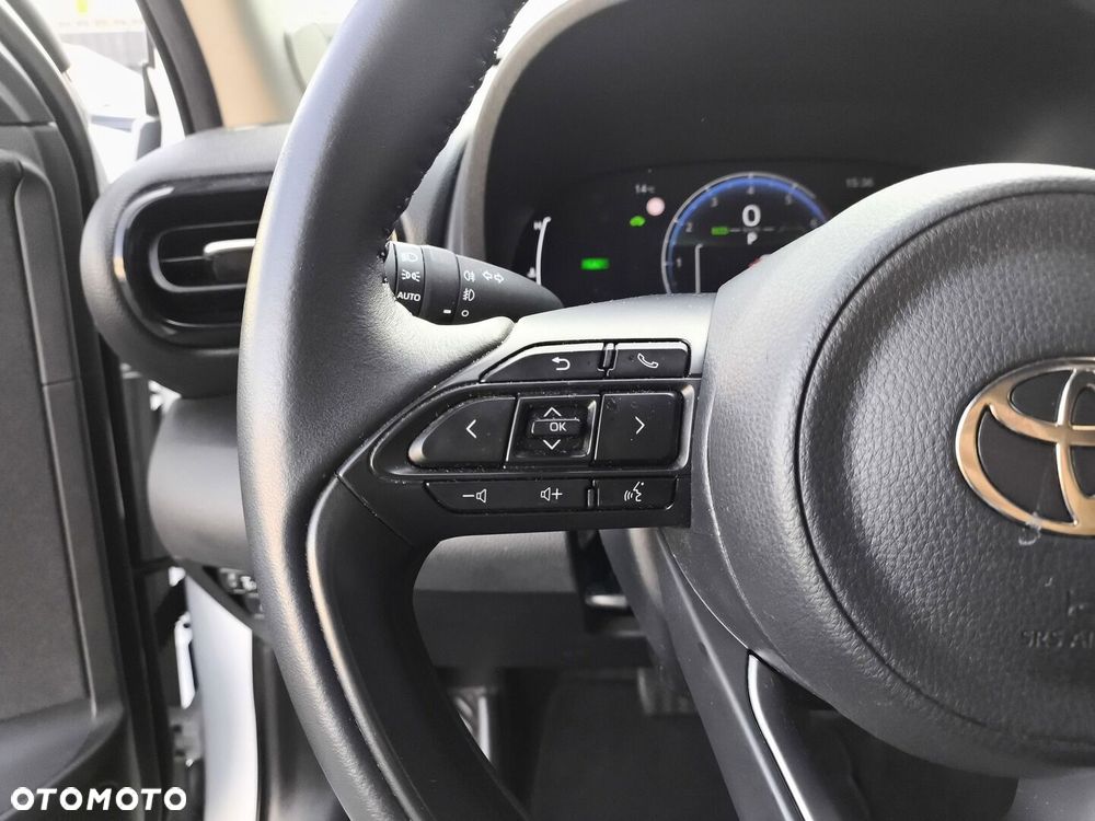 Toyota Yaris Cross Hybrid 1.5 Comfort - 17