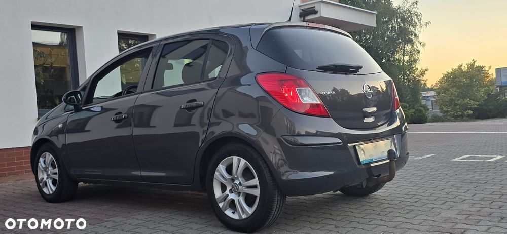 Opel Corsa - 12