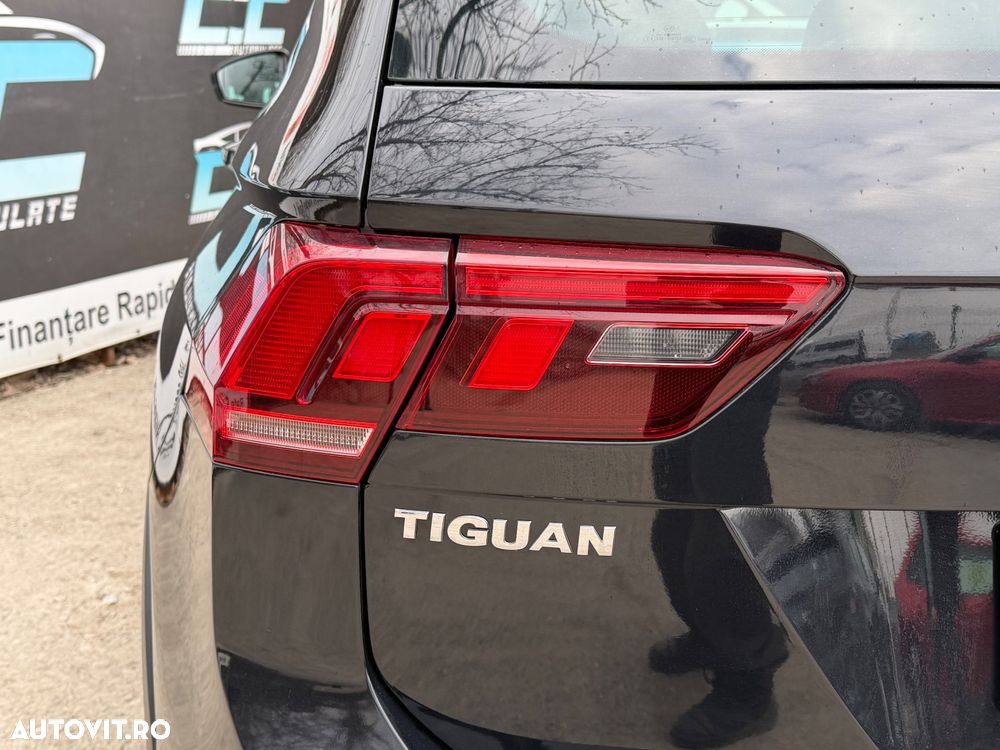 Volkswagen Tiguan 2.0 TDI SCR 4MOTION DSG R-Line - 31