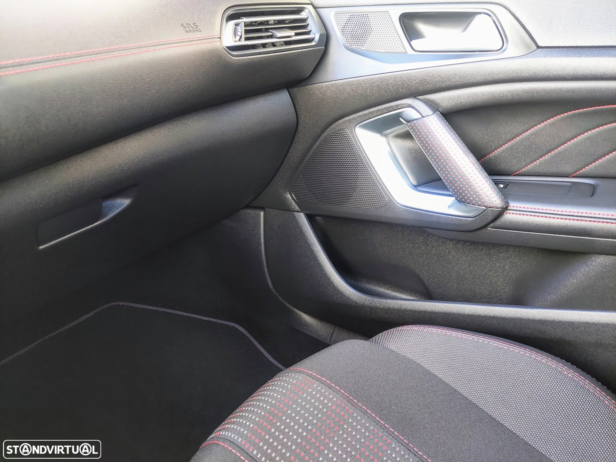 Peugeot 308 1.2 PureTech GT Line - 48